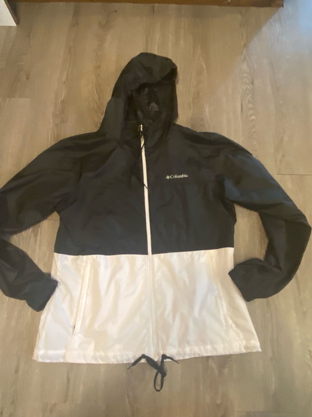 Columbia Black Jacket - Classic Lightweight Outerwear